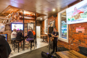 Bendigo Restaurant - Dining - Restaurants Bendigo - The National Hotel Complex